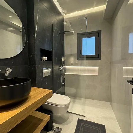 Narcissus By Platinum River Apartment